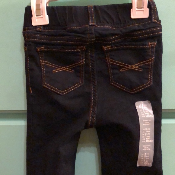 Brand New Skinny Jeans - Picture 3 of 3